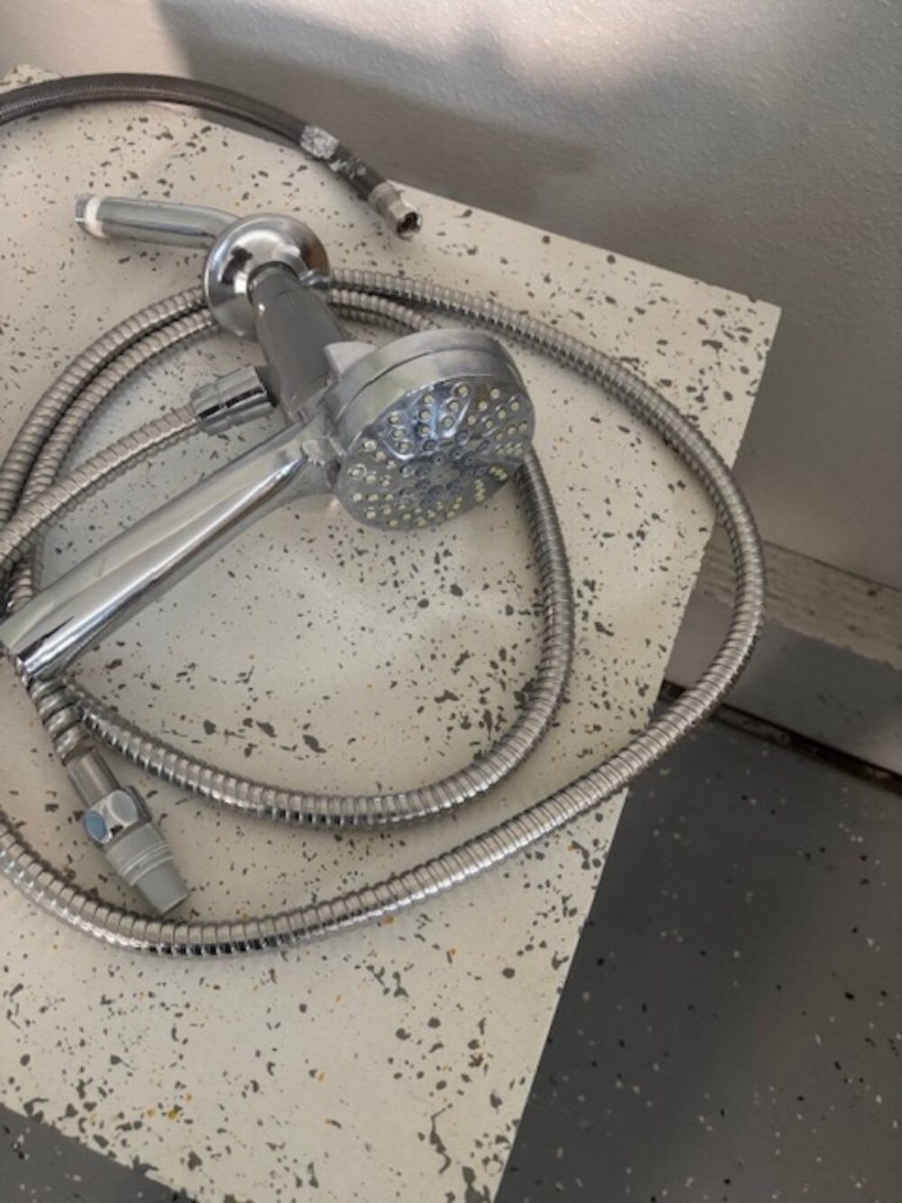 Delta Magnetic Adjustable and Removable Shower Head Set - SALE! Silver tone